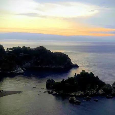 Mon Repos טאורמינה